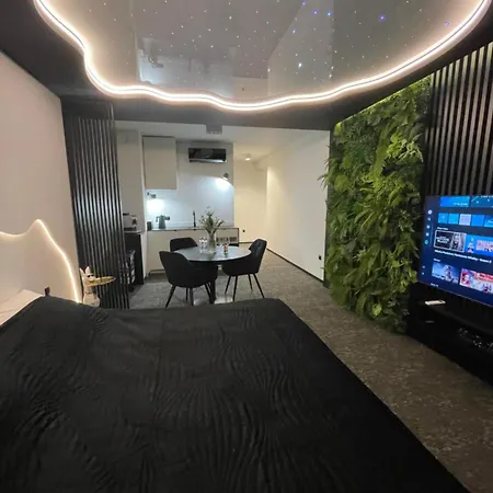 Szmaragdowy-aleja Wolnosci *