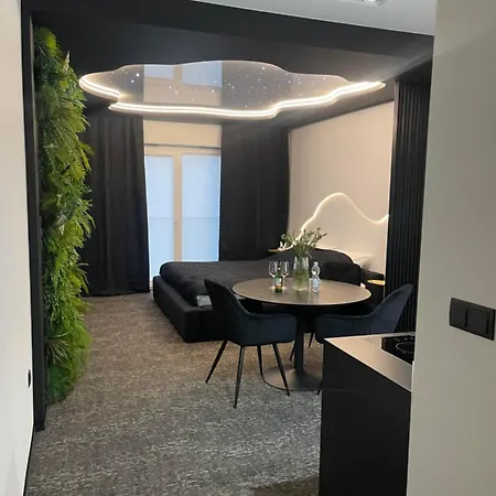 Apartman Szmaragdowy-aleja Wolnosci *